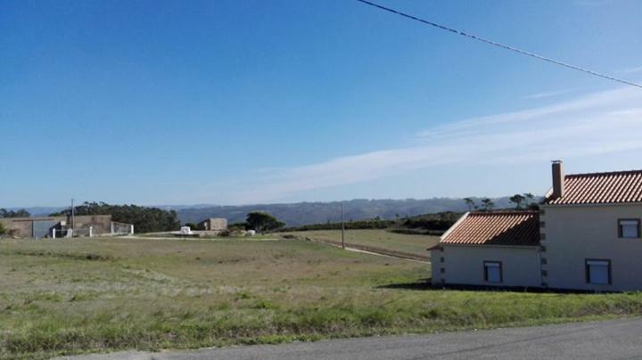 Casal Riquezo T1 - Serra Da Pescaria - Nazare Luaran gambar